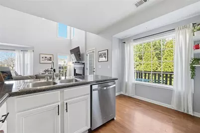 3777 Lake Point Boulevard, Suwanee, GA 30024 - Photo 23