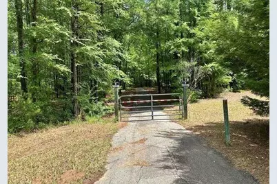 230 Vaughn Circle, Griffin, GA 30223 - Photo 3