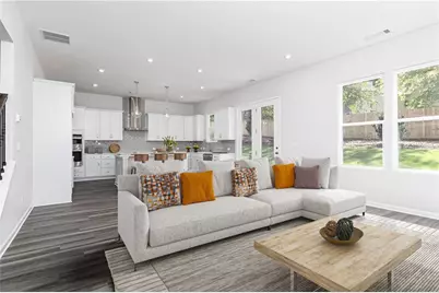 4355 Buttonwood Lane, Lilburn, GA 30047 - Photo 9