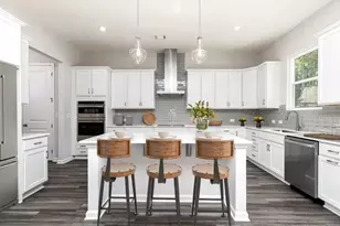 4355 Buttonwood Ln, Lilburn, GA 30047 - Photo 3