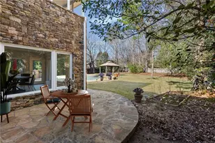 5000 Magnolia Bluff Dr, Atlanta, GA 30350 - Photo 21