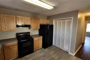 4143 Lake Mist Dr NW, Kennesaw, GA 30144 - Photo 3