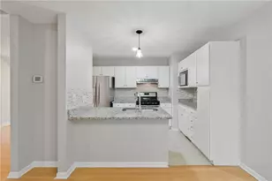 1064 Creatwood Circle SE, Smyrna, GA 30080 - Photo 17