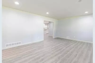 2077 Green Forrest Drive, Decatur, GA 30032 - Photo 17