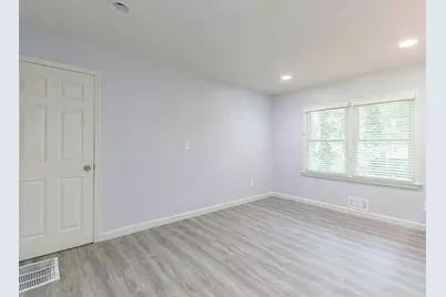 2077 Green Forrest Drive, Decatur, GA 30032 - Photo 15