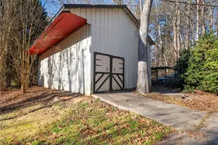 7389 Williams Rd, Flowery Branch, GA 30542 - Photo 47