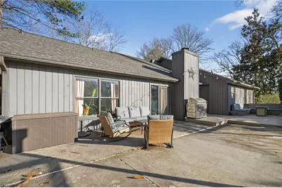 1100 Lake Drive, Roswell, GA 30075 - Photo 29