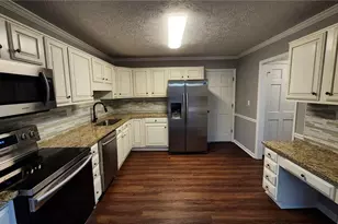 5139 Chestnut Cir, Woodstock, GA 30188 - Photo 3