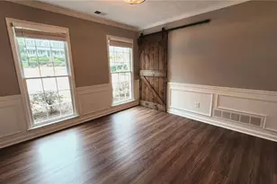 5139 Chestnut Cir, Woodstock, GA 30188 - Photo 9