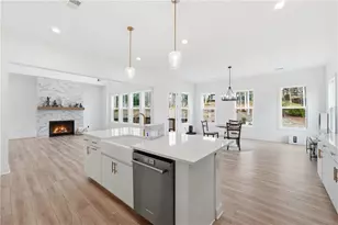 3753 Heddington Ln NE, Marietta, GA 30062 - Photo 7