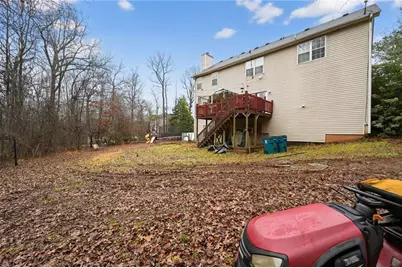 1062 Crown Landing Parkway, McDonough, GA 30252 - Photo 3