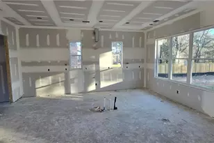 2477 Bobbie Dr, Marietta, GA 30066 - Photo 7