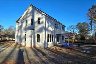 2477 Bobbie Dr, Marietta, GA 30066 - Photo 5