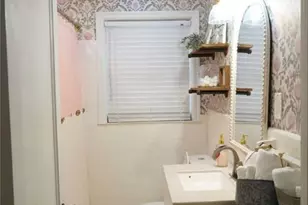 2655 Elsinore St, East Point, GA 30344 - Photo 13