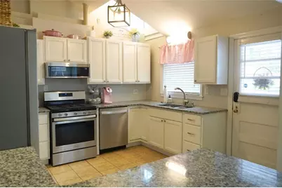 2655 Elsinore Street, East Point, GA 30344 - Photo 7