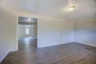 201 Oglesby Bridge Rd, Conyers, GA 30094 - Photo 13