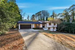 2437 Flair Knoll Dr, Atlanta, GA 30345 - Photo 3