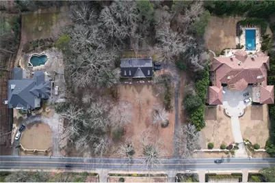 700 Heards Ferry Road, Atlanta, GA 30328 - Photo 11