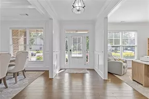 4867 Hunters Grv Wy, Sugar Hill, GA 30518 - Photo 9