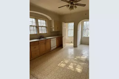 700 Heards Ferry Road, Atlanta, GA 30328 - Photo 29