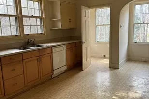 700 Heards Ferry Rd, Atlanta, GA 30328 - Photo 29