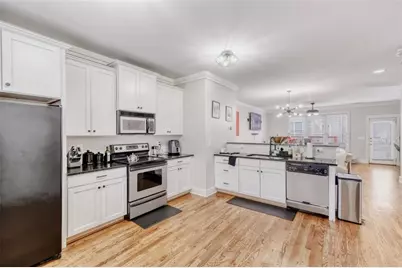 775 Liberty Commons Drive NW, Atlanta, GA 30314 - Photo 13