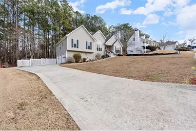 136 Harborside Drive, Dallas, GA 30132 - Photo 3