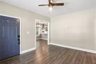 836 Wood St NW, Atlanta, GA 30318 - Photo 5