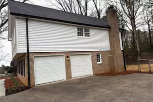 1519 Rangewood Dr SW, Lilburn, GA 30047 - Photo 5