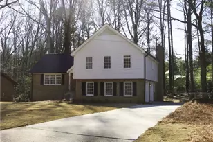 1519 Rangewood Dr SW, Lilburn, GA 30047 - Photo 1