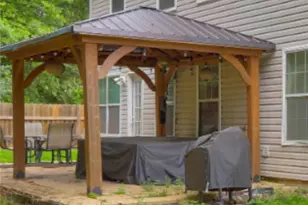 8722 Walworth Ct, Jonesboro, GA 30238 - Photo 5