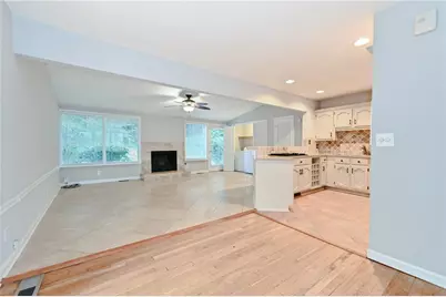 2454 Drew Valley Road NE, Brookhaven, GA 30319 - Photo 9