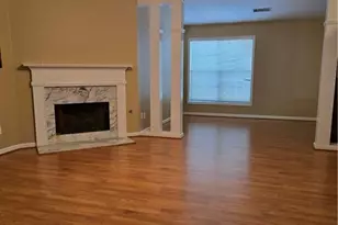 2127 Steffi Ln, Lawrenceville, GA 30044 - Photo 9