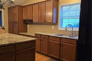 2127 Steffi Ln, Lawrenceville, GA 30044 - Photo 5