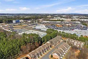 2347 Heritage Park Cir, Kennesaw, GA 30144 - Photo 7