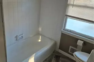 5325 Joan of Arc Pl, Atlanta, GA 30349 - Photo 9