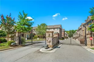 2140 Coventry Dr, Brookhaven, GA 30319 - Photo 3