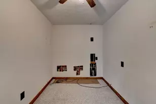 617 Rock Springs Rd, Lawrenceville, GA 30043 - Photo 23