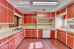 617 Rock Springs Rd, Lawrenceville, GA 30043 - Photo 15