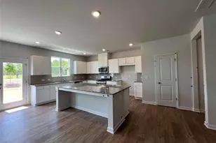 420 Pt Pl Dr, Loganville, GA 30052 - Photo 5