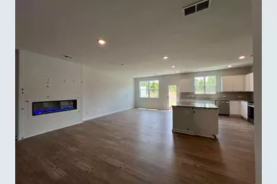 420 Point Place Dr, Loganville, GA 30052 - Photo 7