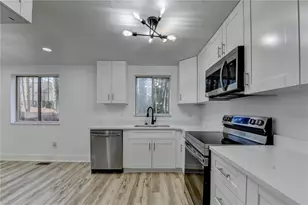 1018 Martin Rd, Stone Mountain, GA 30088 - Photo 17