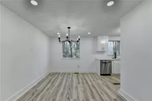 1018 Martin Rd, Stone Mountain, GA 30088 - Photo 11