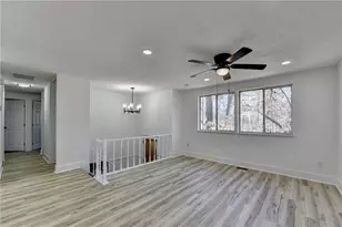 1018 Martin Rd, Stone Mountain, GA 30088 - Photo 7