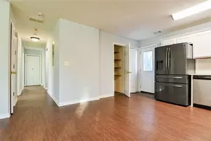 889 Green Valley Dr, Conyers, GA 30012 - Photo 9