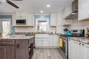 2733 Eagle Ridge Rd, Marietta, GA 30062 - Photo 13