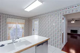 2595 Windage Dr SW, Marietta, GA 30008 - Photo 13