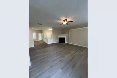 4901 Robinson Square Drive NW, Acworth, GA 30101 - Photo 5