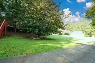 591 Wentworth Dr, Acworth, GA 30102 - Photo 7