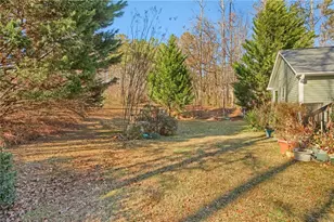 357 Falling Timber Ct, Stockbridge, GA 30281 - Photo 3